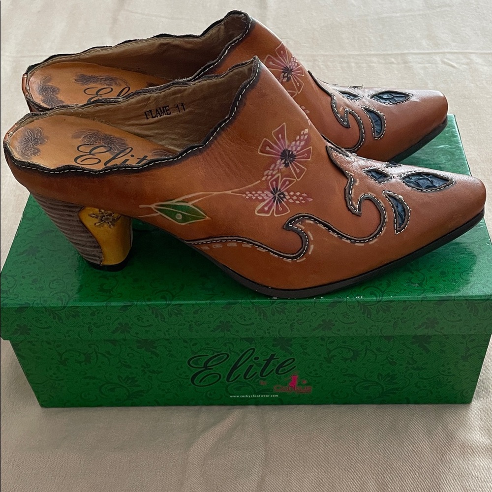 Elite Brown Leather Embroidered Slip-On Mules - Picture 5 of 12